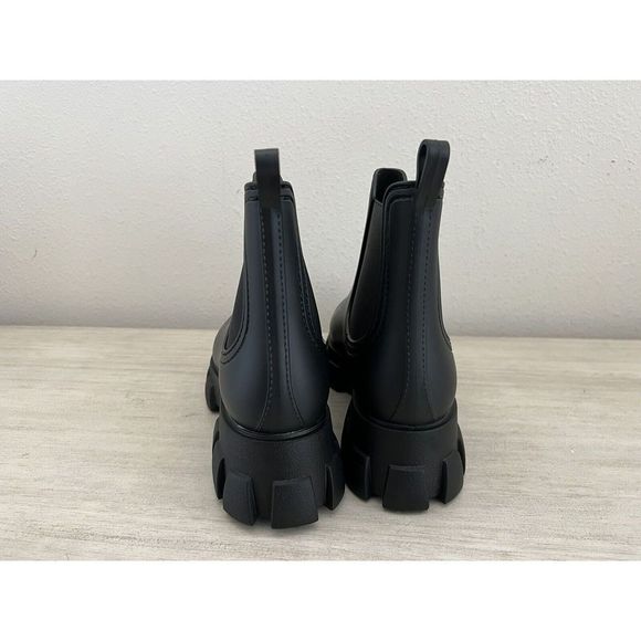 JEFFREY CAMPBELL Women Sz 10 Hydra Platform Chelsea Rain Boots Black Rubber - Picture 6 of 9
